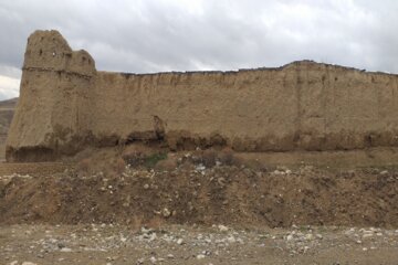 مرمت و استحکام‌بخشی قلعه صلوات‌آباد شهرستان بیجار