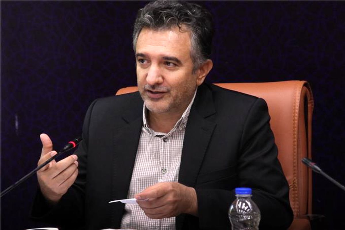 به بهانه روز خبرنگار / جز در بستر آزادی رسانه ای توسعه محقق نخواهد شد